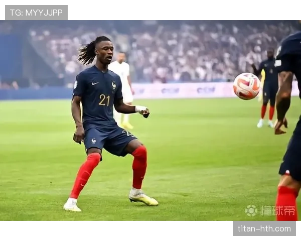 卡马文加再度闪耀关键战役，助力球队挺进决赛