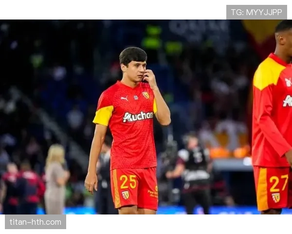 荷兰阿克右后卫潜力